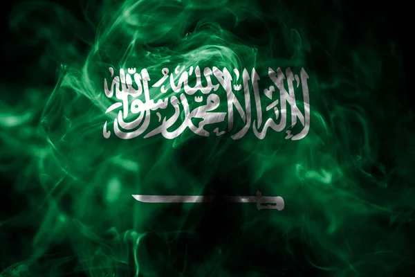 Nationalflagge Saudi Arabiens Aus Farbigem Rauch Isoliert Auf Schwarzem Hintergrund — Stockfoto