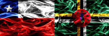 Şili, Şili vs Dominika bayrakları yan yana yerleştirilmiş duman. Kavram ve fikir bayrakları mix
