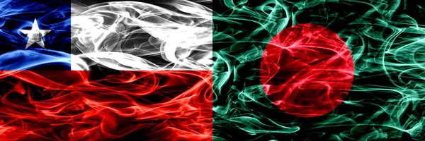 Chile Chilei Banglades Bangladesi Füst Zászlók Egymás Mellé Koncepció Ötlet — Stock Fotó