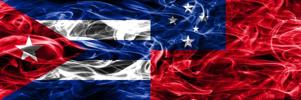 Cuba Cuba Samoa Banderas Humo Samoanas Colocadas Una Lado Otra — Foto de Stock
