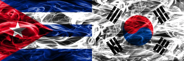 Küba, Küba vs Güney Kore, Kore duman bayrakları yan yana yerleştirilmiş. Kavram ve fikir bayrakları mix