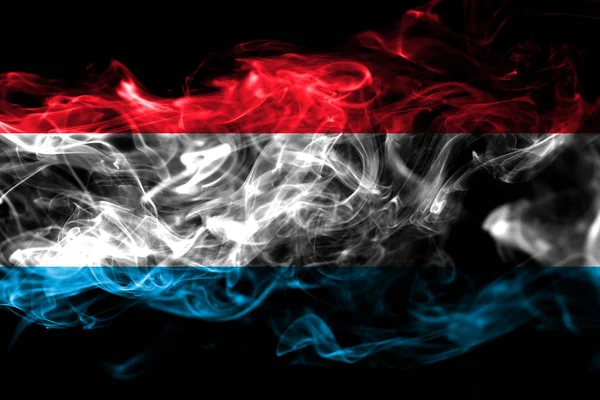卢森堡国旗由黑色背景上的有色烟雾制成 抽象丝质波浪背景 — 图库照片