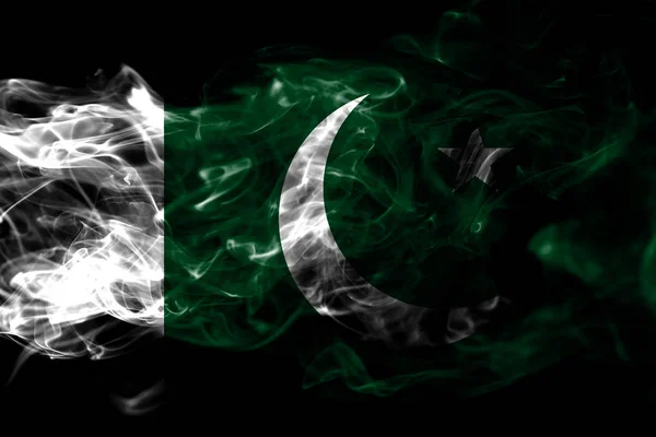 Pakistan Ulusal Bayrak Renkli Duman Siyah Arka Plan Üzerine Izole — Stok fotoğraf