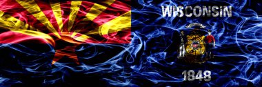 Arizona vs yan yana yerleştirilmiş renkli kavramı duman Wisconsin bayrakları
