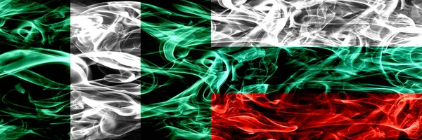 Nigeria Nigeriansk Bulgarien Bulgariska Röker Flaggor Placeras Sida Vid Sida — Stockfoto