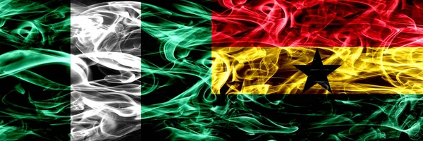 Nigeria Nigeryjski Ghana Ghański Pali Flagi Umieszczone Obok Siebie Abstrakcja — Zdjęcie stockowe