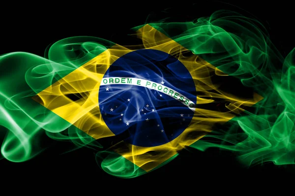 Nationalflagge Brasiliens Aus Farbigem Rauch Isoliert Auf Schwarzem Hintergrund — Stockfoto