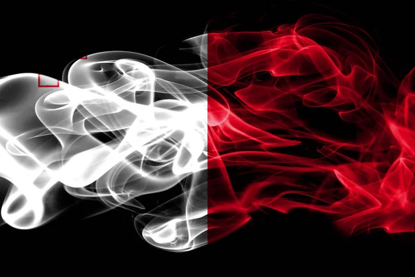 マルタの国旗は黒の背景に分離された色の煙から作られました — ストック写真