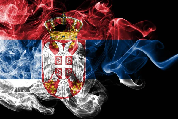 Vlajka Srbska kouře na černém pozadí — Stock fotografie