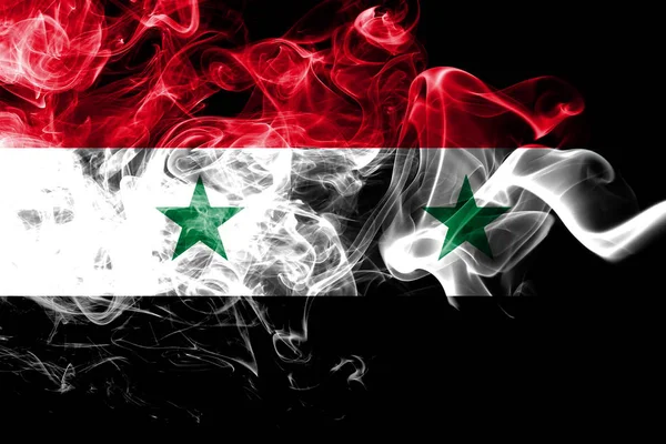 Siria bandiera fumogena su sfondo nero — Foto Stock