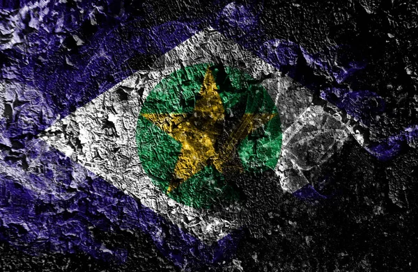 巴西州-马托格罗索烟雾弥漫的神秘国旗上的旧脏 — 图库照片