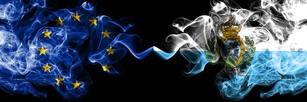 유럽 연합 vs 산마리노, 산마리노 연기 깃발 나란히 배치. Eu와 산마리노의 두꺼운 컬러 실 키 연기 깃발, 산마리노 — 스톡 사진