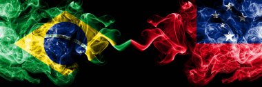 Brezilya vs Samoa, Samoan duman bayrakları yan yana yerleştirilir. Brezilya ve Samoa, Samoan kalın renkli ipeksi duman bayrakları