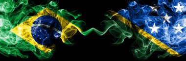 Brezilya vs Solomon Adaları duman bayrakları yan yana yerleştirilir. Brezilya ve Solomon Adaları kalın renkli ipeksi duman bayrakları