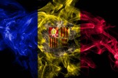 Andorra füst zászló elszigetelt fekete háttér