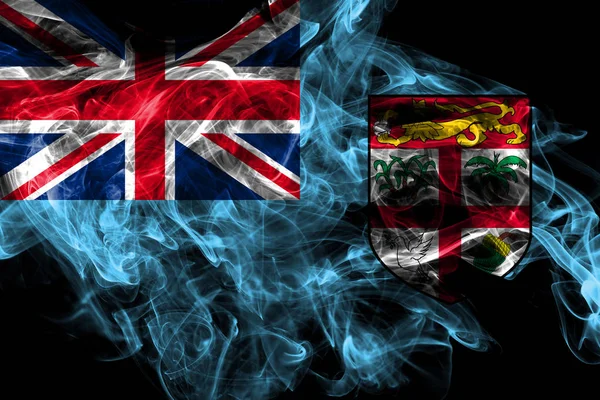 Фиджи флаг дыма изолированы на черном фоне — стоковое фото