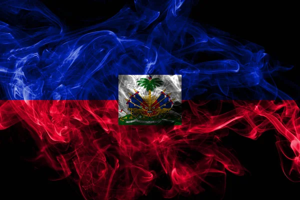 Haïti rook vlag geïsoleerd op zwarte achtergrond — Stockfoto
