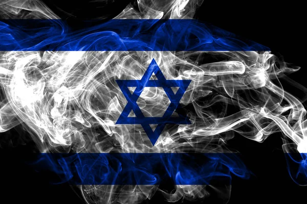 Israel smoke flag isoliert auf schwarzem Hintergrund — Stockfoto