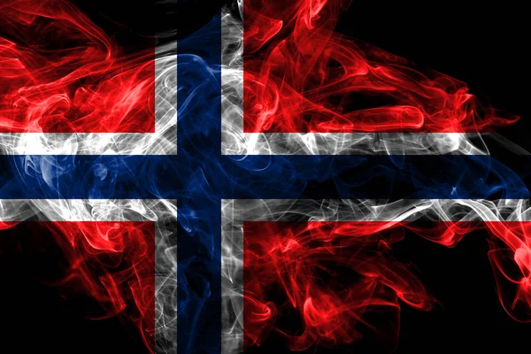 Bandera de humo de Noruega aislada sobre fondo negro — Foto de Stock