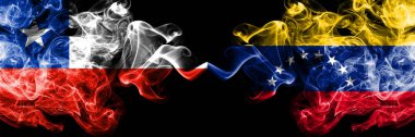 Şili vs Venezuela, Venezuela dumanlı mistik bayraklar yan yana yerleştirilir. Venezuela, Venezuela ve Şili bayrağının kalın renkli ipeksi dumanları