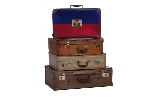 Haiti, haitian koncepcji podróży. Grupa Vintage walizki izolowane na białym tle. — Zdjęcie stockowe