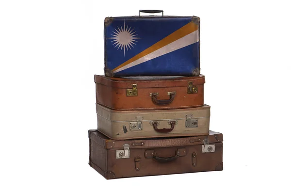Marshall Islands concetto di viaggio. Gruppo di valigie vintage isolate su sfondo bianco . — Foto Stock