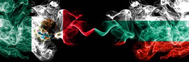 Meksika vs Bulgaristan, Bulgar dumanlı mistik bayraklar yan yana yerleştirilir. Kalın renkli ipeksi soyut Meksika ve Bulgaristan, Bulgar sancak dumanlar