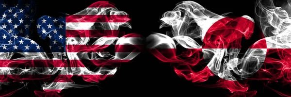 Estados Unidos de América, Estados Unidos vs Groenlandia fondo abstracto concepto paz fuma banderas . — Foto de Stock