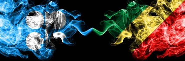 Opec对刚果，刚果抽象的烟熏神秘的旗帜并排放置。 Opec和刚果（刚果）厚重的彩色丝状烟雾旗 — 图库照片