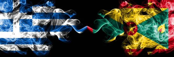 Řecko Grenada Kouřové Mystické Vlajky Umístěné Vedle Sebe Silné Barevné — Stock fotografie
