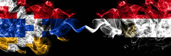 Nagorno Karabakh Artsakh Egito Bandeiras Místicas Fumegantes Egípcias Colocadas Lado — Fotografia de Stock