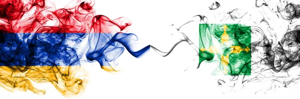 Armenia Kontra Brazylia Distrito Federal Smoky Mistyczne Flagi Umieszczone Obok — Zdjęcie stockowe