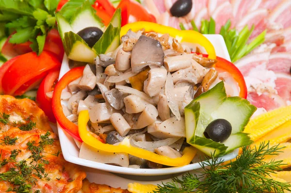Salade Geassorteerde Opgediend Restaurants Cafes — Stockfoto