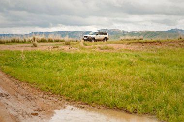 Gezide tepe ve off road ekspres araba ile Manzara