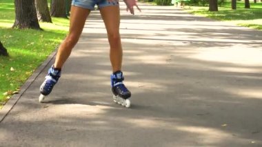 Kadın Binicilik tekerlekli paten parkı