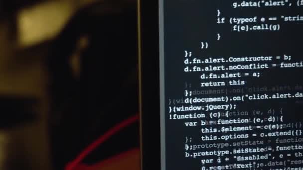 Câmera deslizante para a tela do laptop com código fonte — Vídeo de Stock