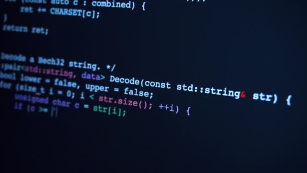 O código do programa abstrato é escrito e movido no espaço virtual . — Vídeo de Stock