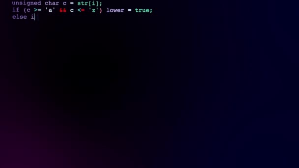 Hacker code loopt langs een computer zwart scherm terminal. — Stockvideo