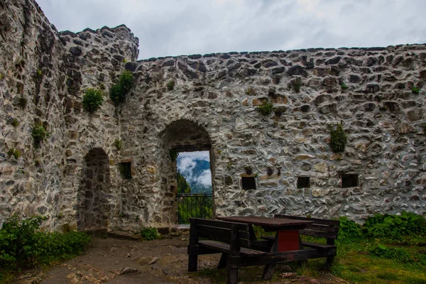 Bancos Parte Interna Castelo Zil Cidade Trabzon Turquia — Fotografia de Stock