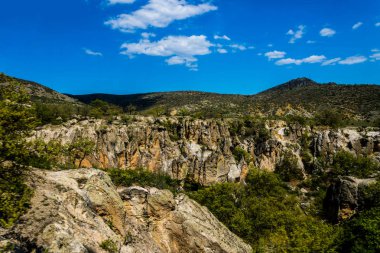 Frigler dönemi kalıntıları Frig Vadisi Afyonkarahisar şehir içinde