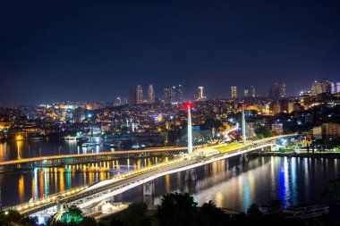İstanbul Şehir gece boyunca güzel manzara