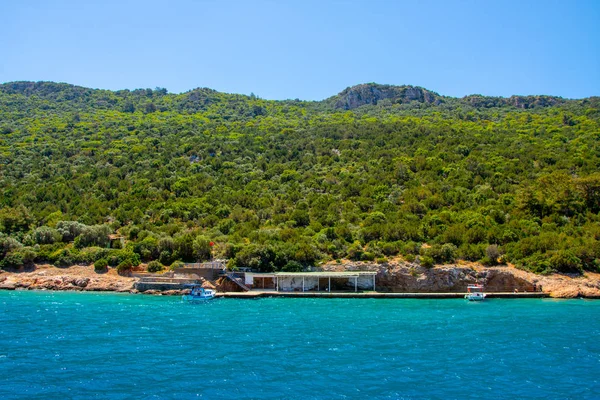 Costa Isla Ciudad Bodrum Donde Hay Una Piscina Agua Termal — Foto de Stock