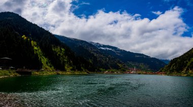 Trabzon kentinde Uzungöl 'in güzel manzarası, Türkiye 22 Nisan 2018