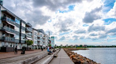 Malmö şehrinin bir kısmı deniz, İsveç 19 yanında yer almaktadır. 2 Mayıs