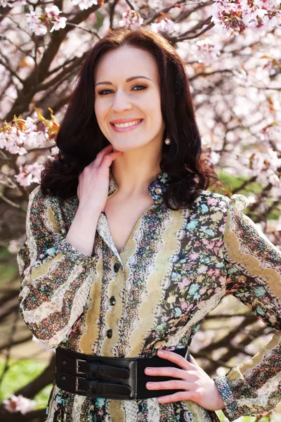 Lifestyle and people concept: Young woman happy smiling — Stock Photo, Image