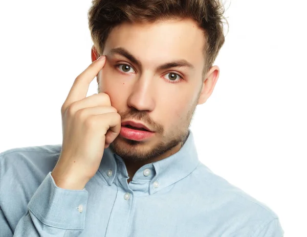 Porträt eines jungen Geschäftsmannes überrascht Gesichtsausdruck — Stockfoto