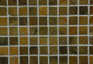 İnce seramik karoların dokusu kapanıyor