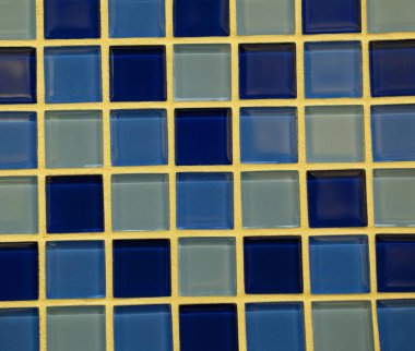 İnce seramik karoların dokusu kapanıyor