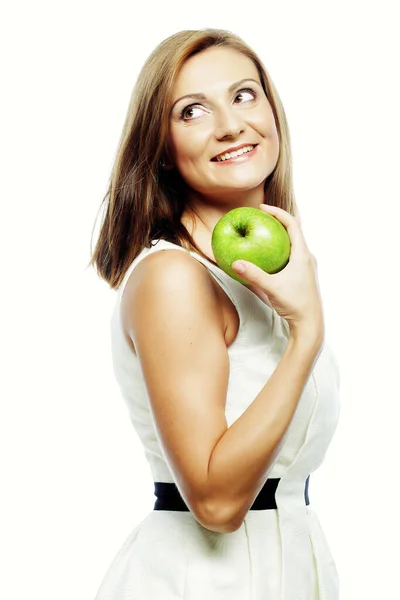 Glückliche Frau mit grünem Apfel — Stockfoto