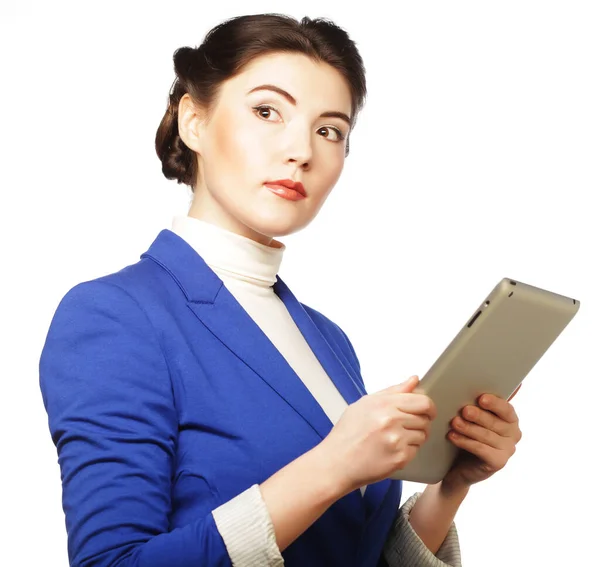 Obchodní žena držící tablet — Stock fotografie